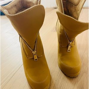 DKNY, Size 8, Tan colored Leather Boots.